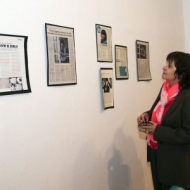 Villarrobledo 2013. Rosa Montero visita las exposiciones