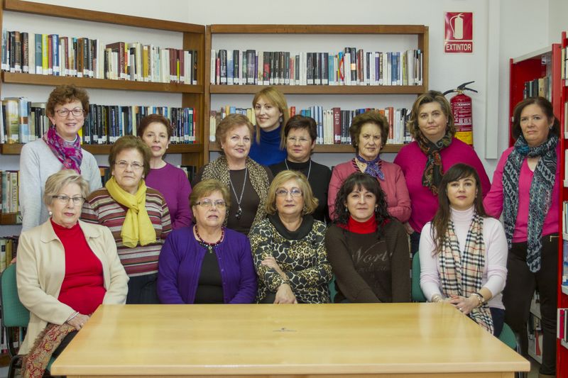 Higueruela: Reunión del Club de Lectura "Amistad".