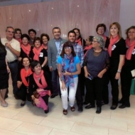 Higueruela (2014): Componentes de los clubes de lectura colaborando en la organización.